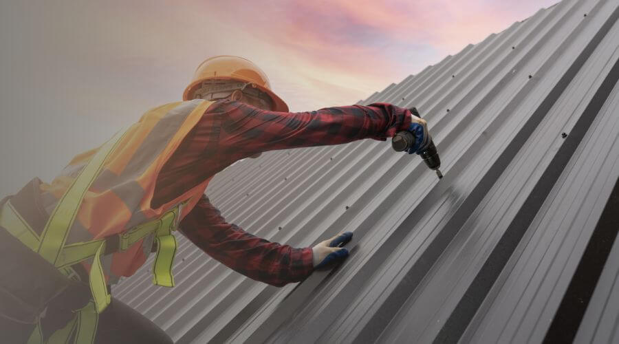 Professional gutter cleaning in Carlstadt, NJ